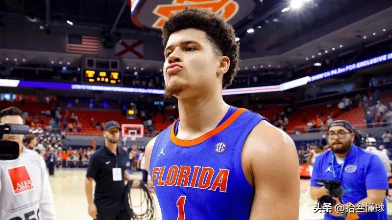 爵士新秀突破发挥,助球队取胜 爵士新秀突破发挥,助球队取胜