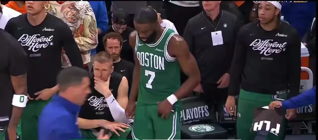 爱游戏娱乐-包含澳大利亚男篮绝杀76人，杰伦·布朗打破历史纪录的词条