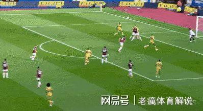 曼联主场击败埃弗顿，积分不断增加