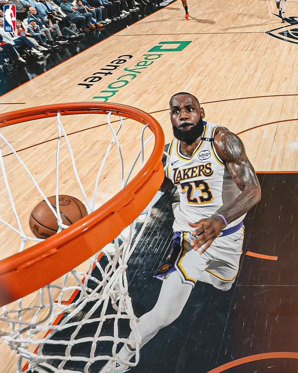 湖人击败国王,詹姆斯戴维斯火力全开双塔表现抢眼的简单介绍 湖人击败国王,詹姆斯戴维斯火力全开双塔表现抢眼的简单介绍