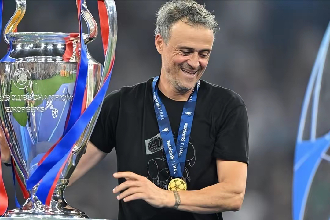 关于尤文轻取多特蒙德，姆巴佩惊艳四座的信息