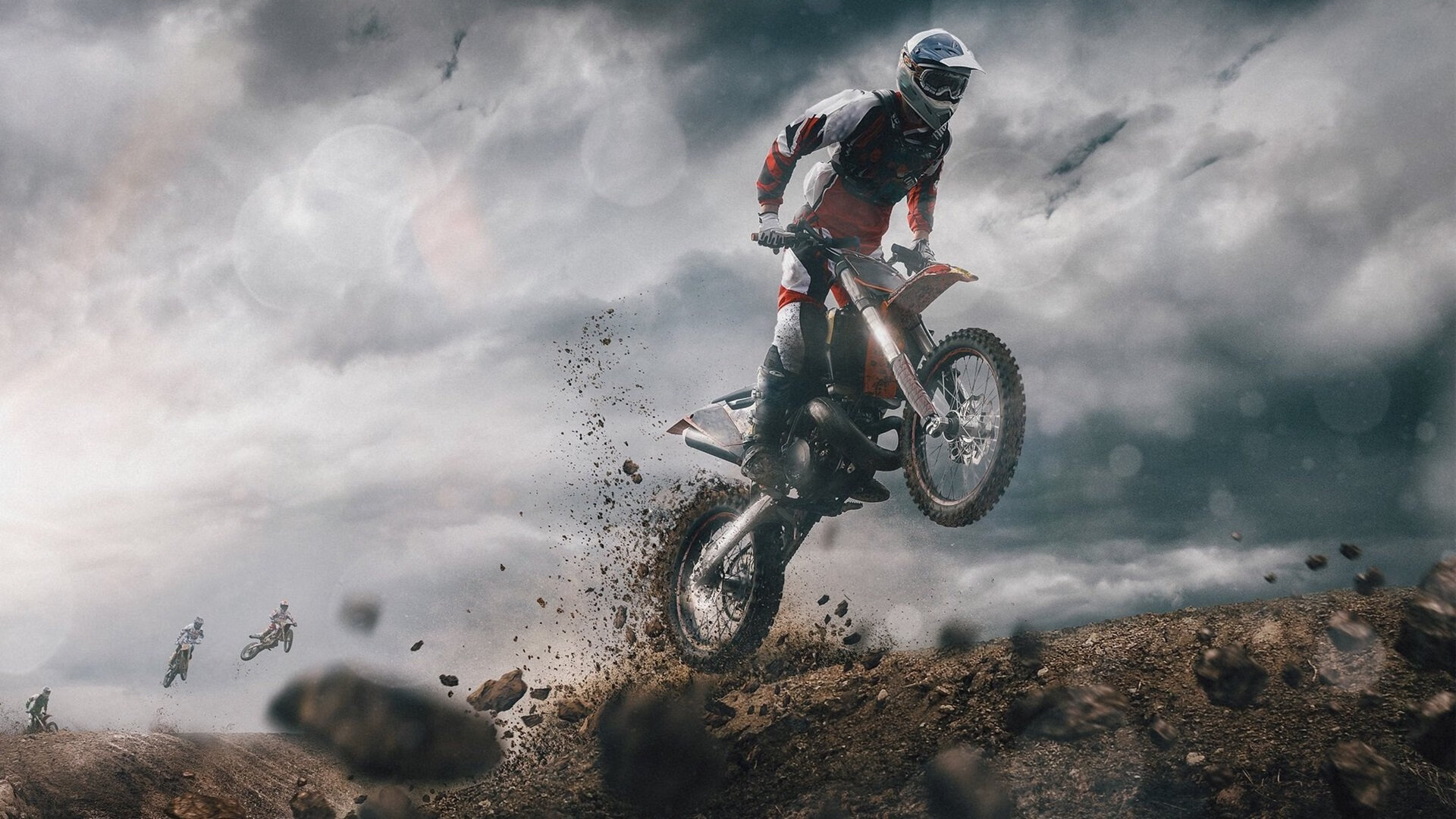 赛道上的艺术，维斯塔潘高光时刻与梅赛德斯的绝杀